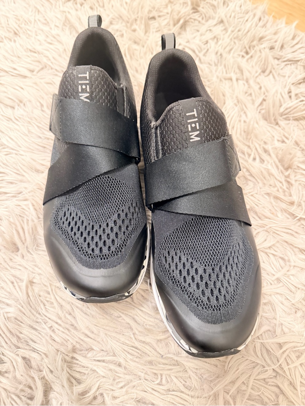 TIEM Slipstream - Black-Black

Women's Cycling Shoe (size 10)